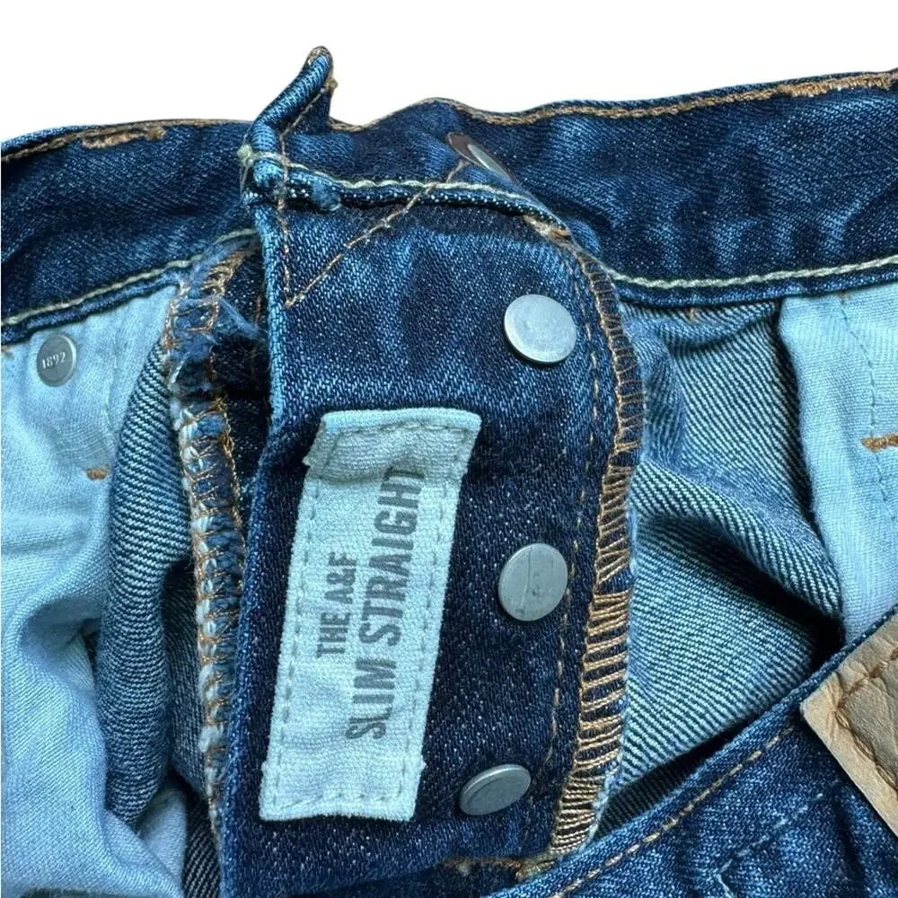 Abercrombie & Fitch Men’s 30x32 Slim straight jeans distressed blue Cotton